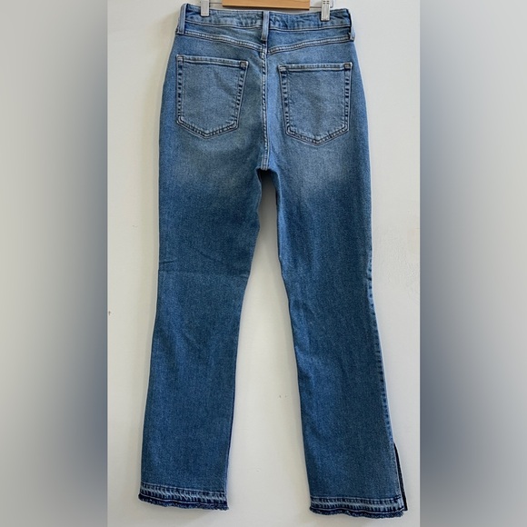 Forever 21 Blue with button closure and open at the bottom women’s Jeans Size:28 - Picture 4 of 12